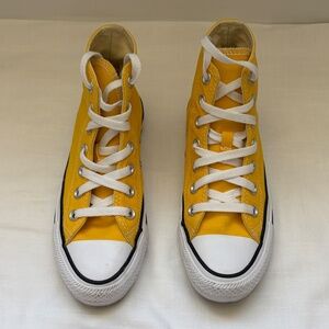 Converse Chuck Taylor All Star Hi Top Shoes - W5.5/M3.5